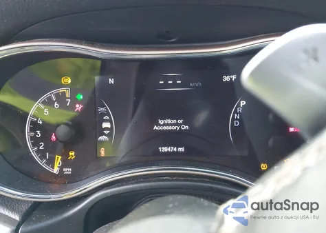 2016 Jeep Grand Cherokee Limited z USA, uszkodzony, nr VIN 1C4RJFBG8GC388539